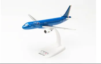 Modellino 1/200 ITA Airways A320 happy Snap fit