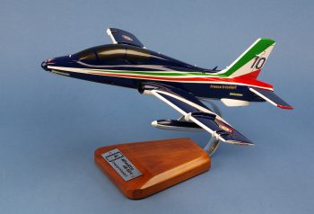 Modellino Aermacchi MB339 PAN Frecce Tricolori
